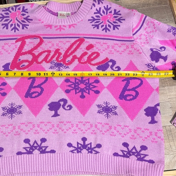 Barbie Womens Large Pink Purple Snowflakes Christmas Holiday Sweater Mad Engine - Picture 9 of 13